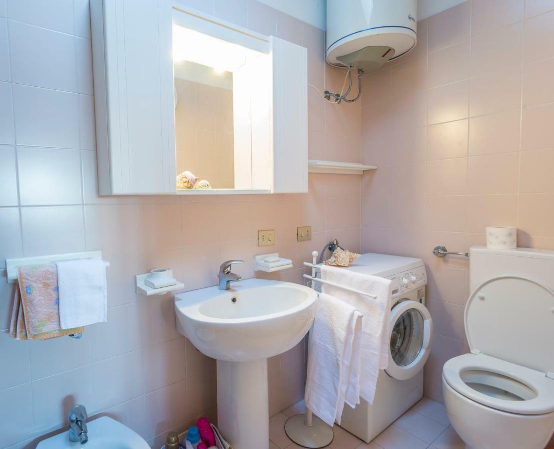 Lignano Sabbiadoro Flat Garage Apartman Kültér fotó